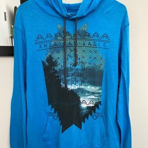 Long sleeve hoodie shirt